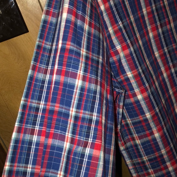 Shirt - Picture 3 of 4